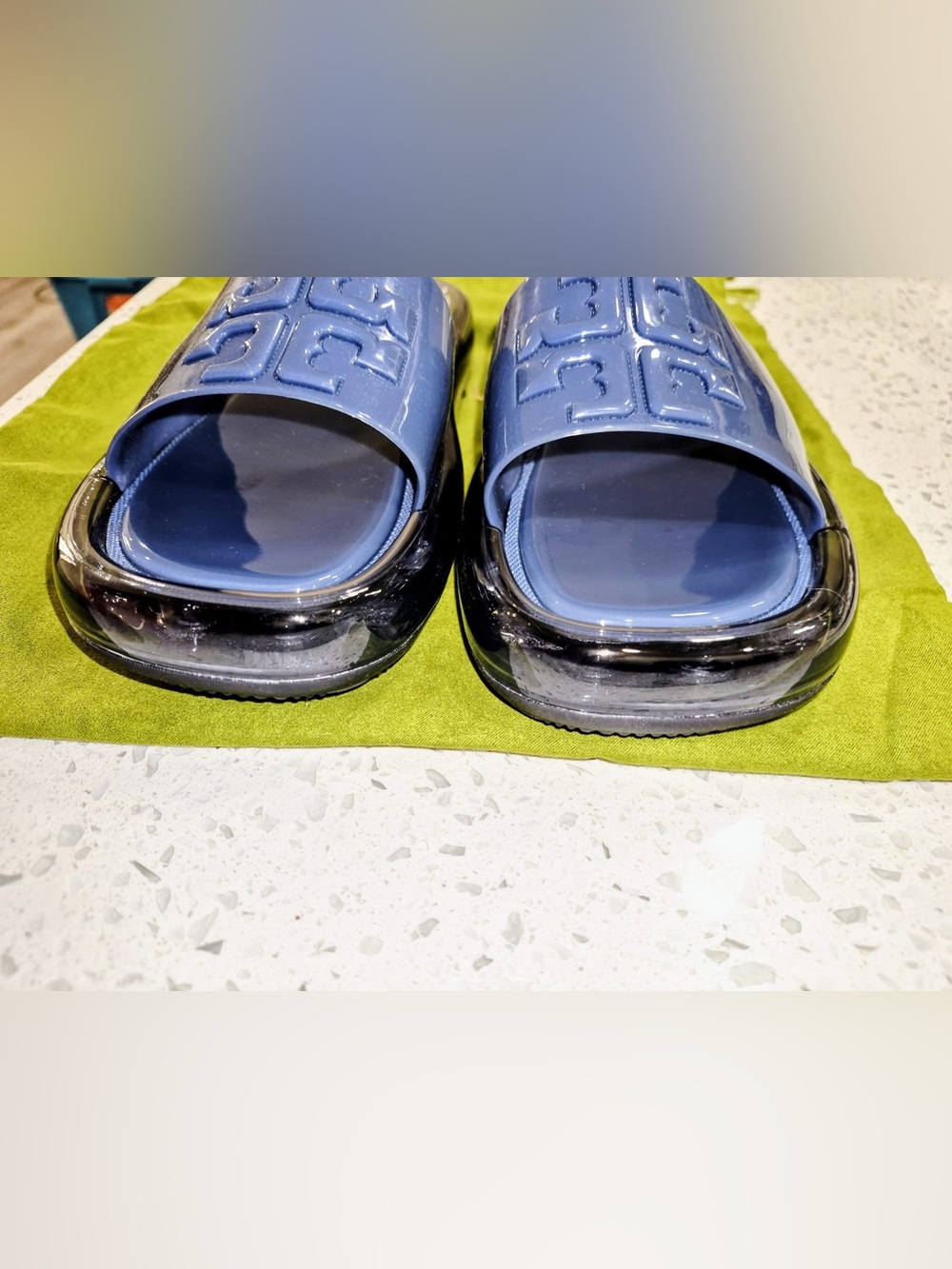 Tory Burch Women’s Blue Slide Sandals size 6